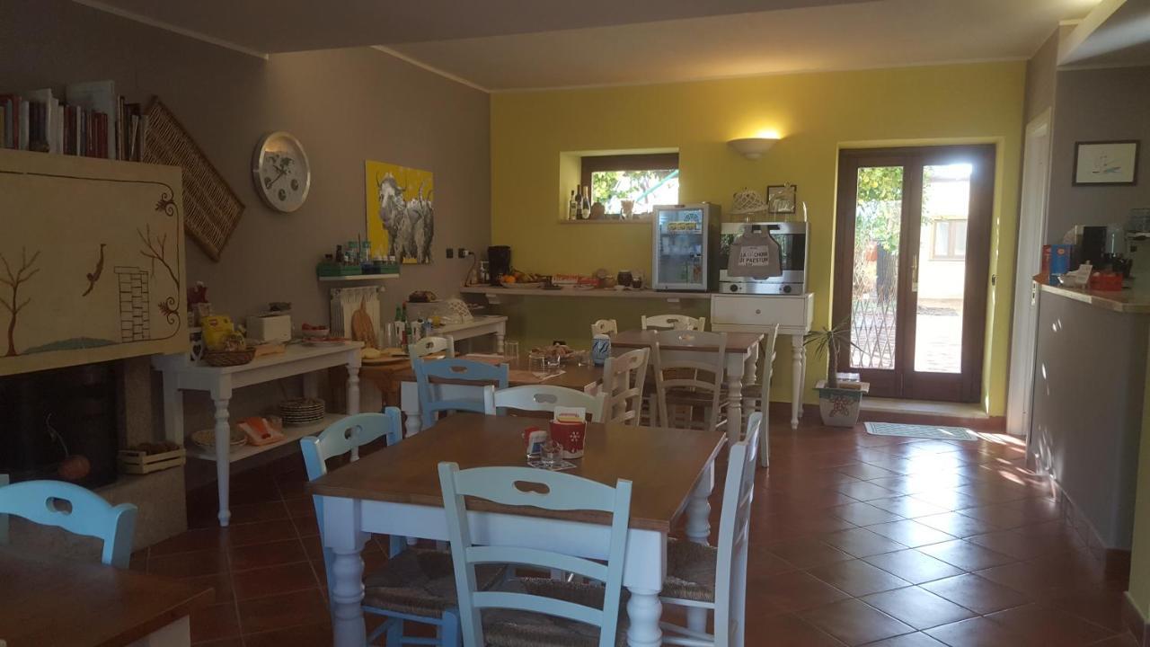 B&B La Chora Di Paestum Bagian luar foto