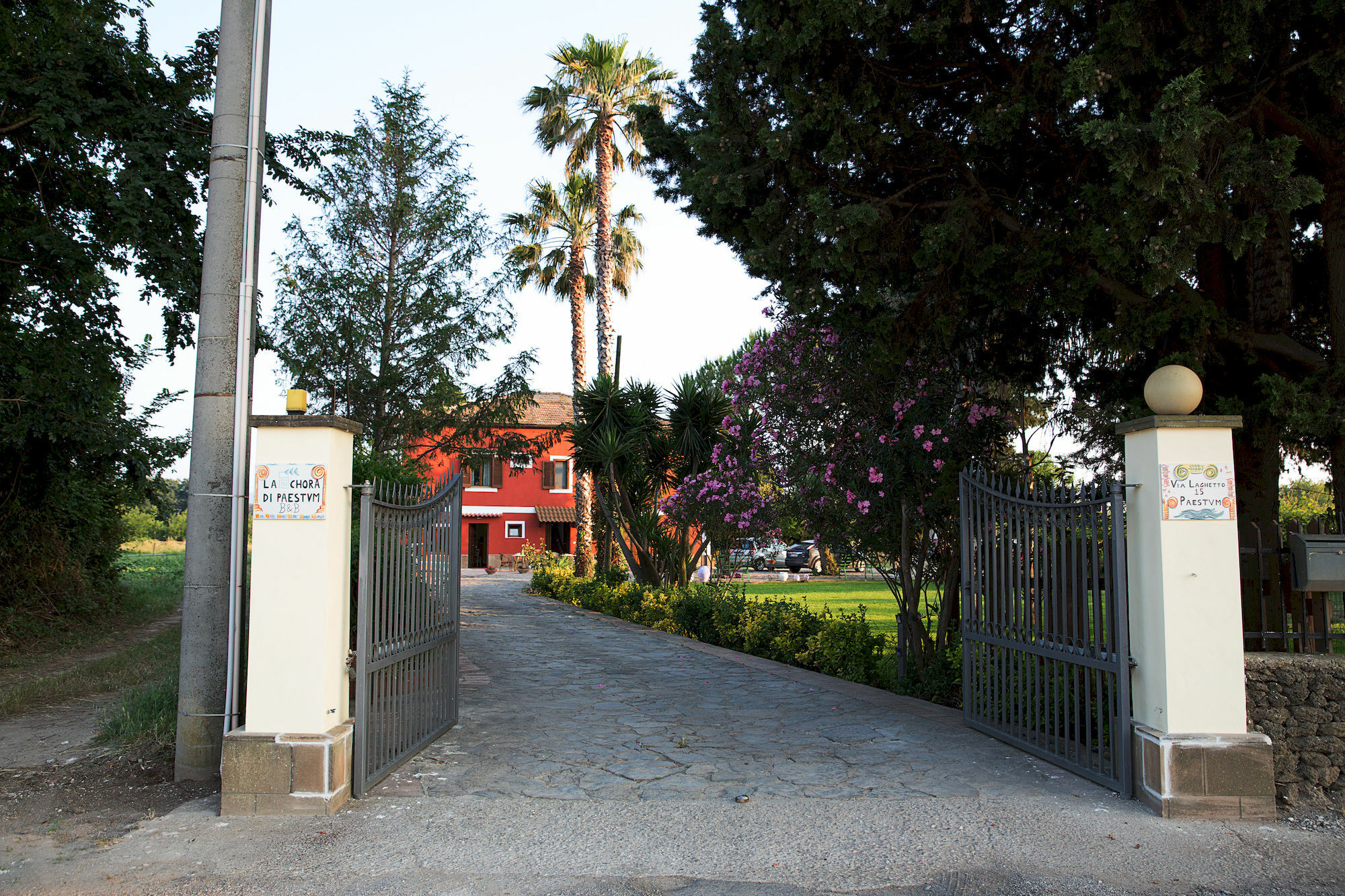 B&B La Chora Di Paestum Bagian luar foto